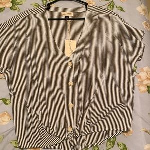 Women’s blouse